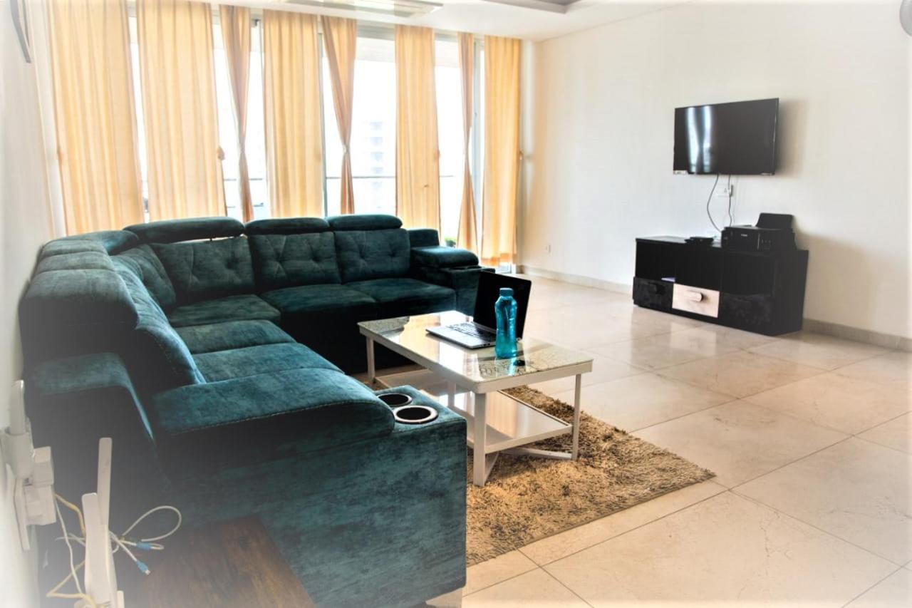 Guest House Service Apartments Пуна Экстерьер фото